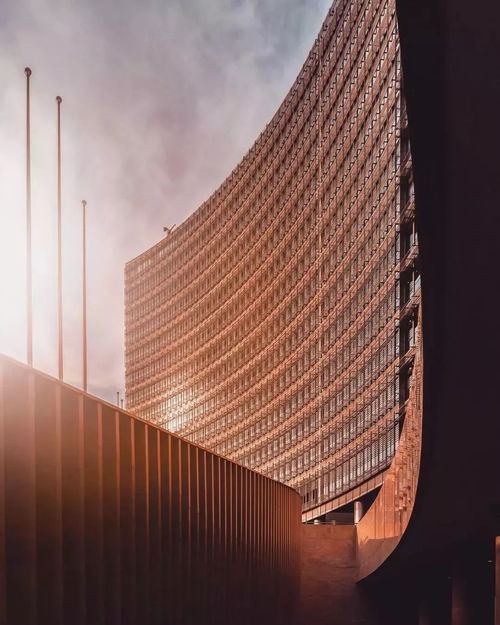 德國攝影師拍的上海美艷照,讓網(wǎng)友看呆 這還是我認(rèn)識的魔都嗎